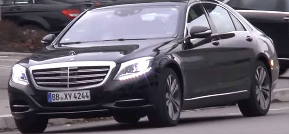 Обновленный Mercedes S-Class замечен без камуфляжа