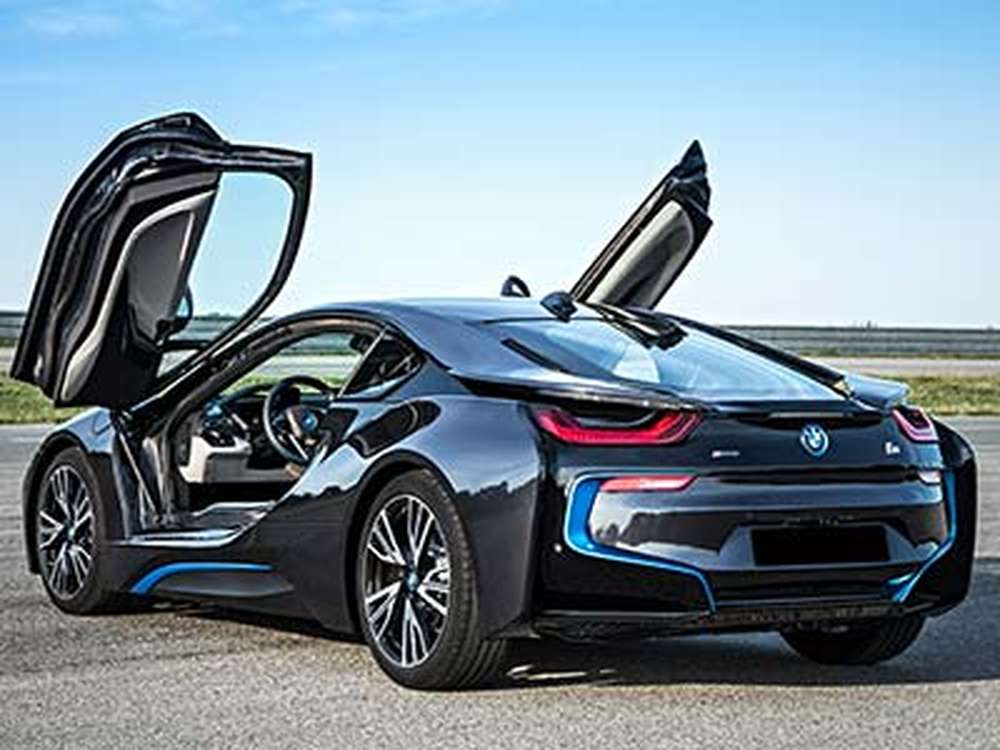 BMW не будет строить суперкар к 100-летию