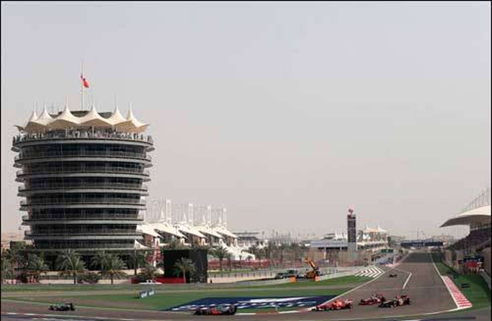 WEC: Хюлкенберг и Уэббер участвовали в тестах в Бахрейне