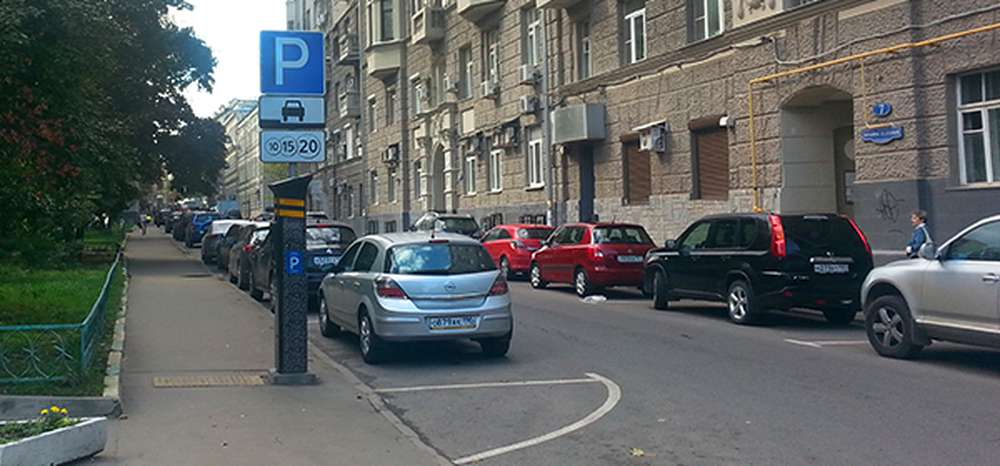В Москве появятся парковки только для резидентов