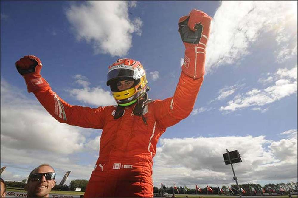 Лэнс Стролл выиграл новозеландскую серию Toyota Racing