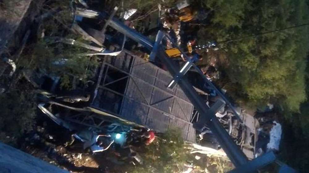 В Аргентине 30 жандармов погибли при падении автобуса в пропасть