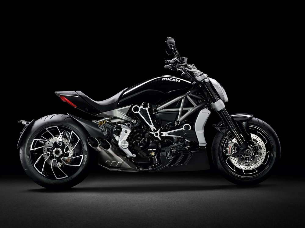 Стартовало серийное производство маскл-байка Ducati XDiavel