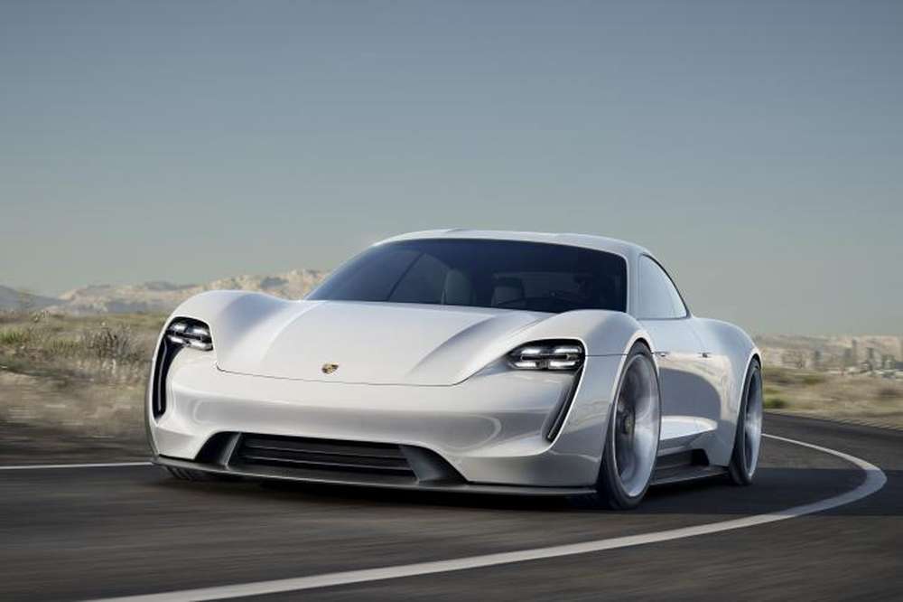 Porsche вложит $1 миллиард в разработку электрокара