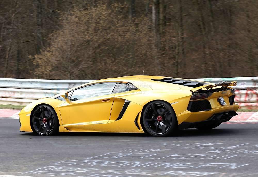 Lamborghini Aventador SV не собрал много восторженных взглядов