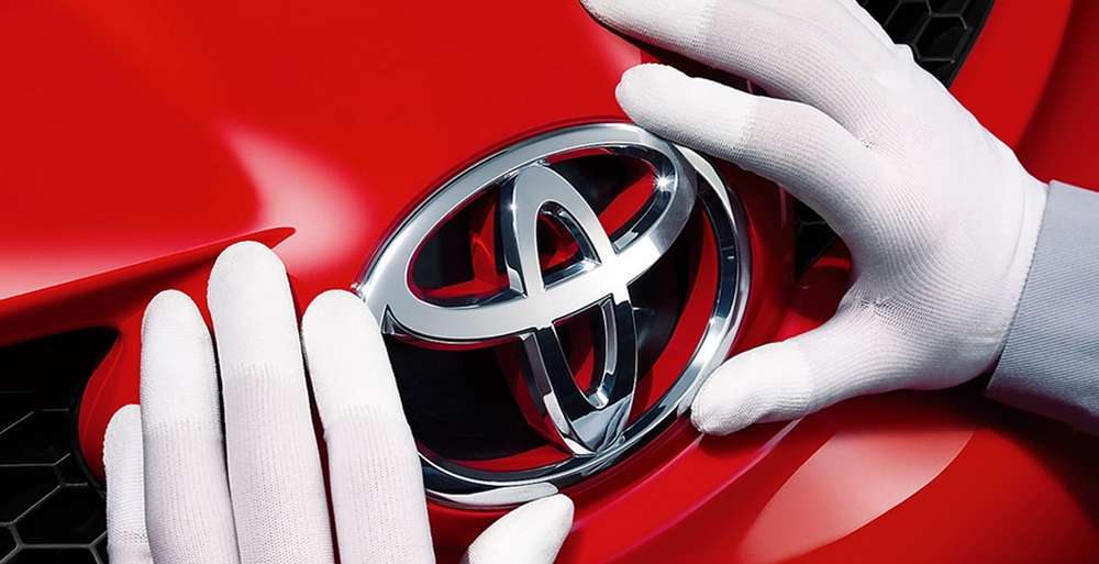 Сокращение мировых продаж Toyota за 11 месяцев 2015 года составило 1 процент