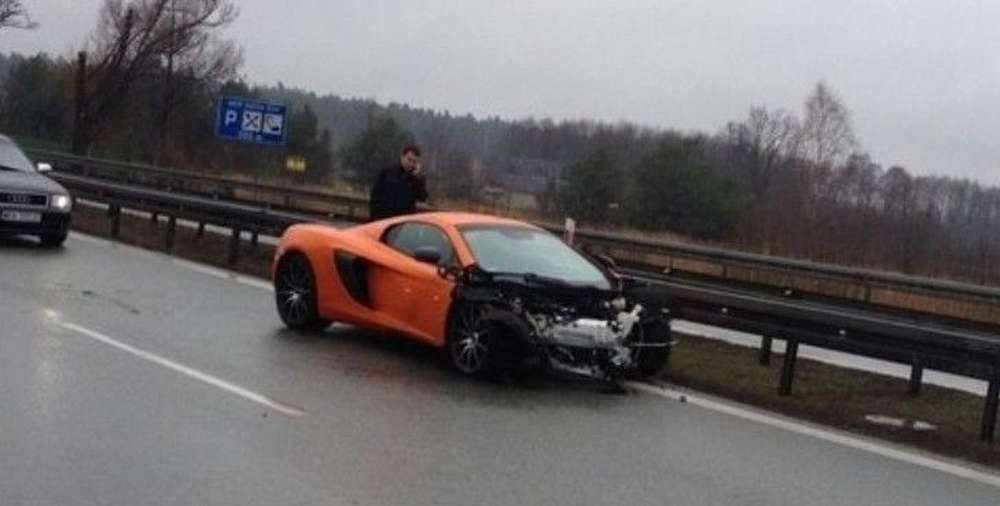 Суперкар McLaren 650S попал в ДТП в Польше