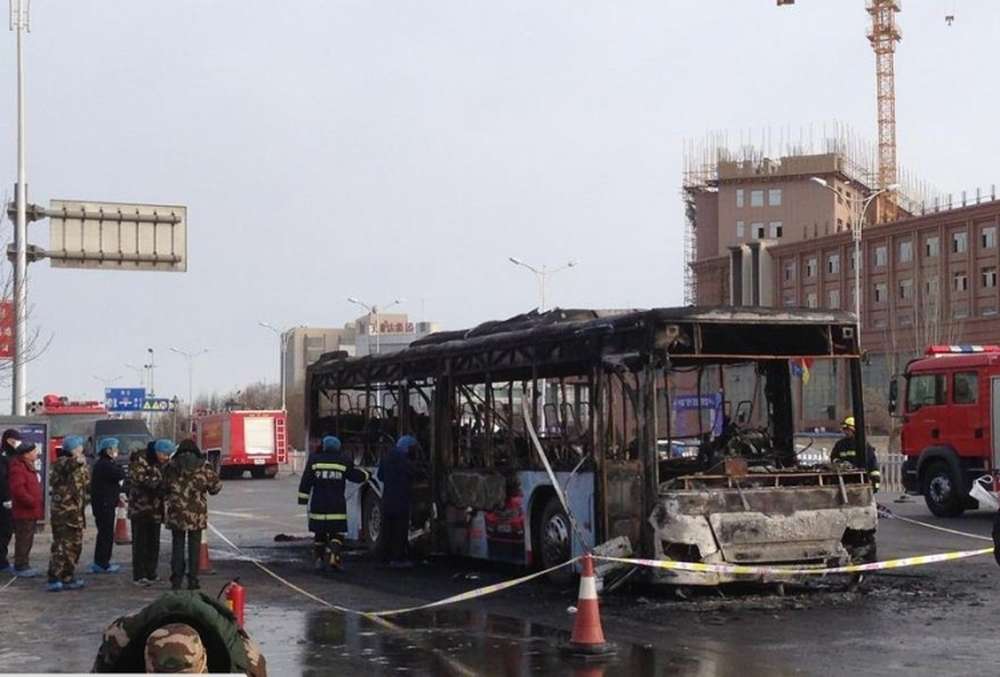 При возгорании автобуса на северо-западе Китая погибли 14 человек