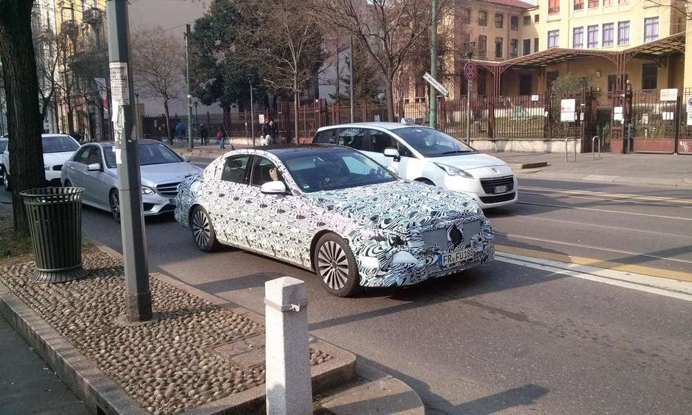 В Италии пройдет тестирование нового поколения Mercedes-Benz E-Class