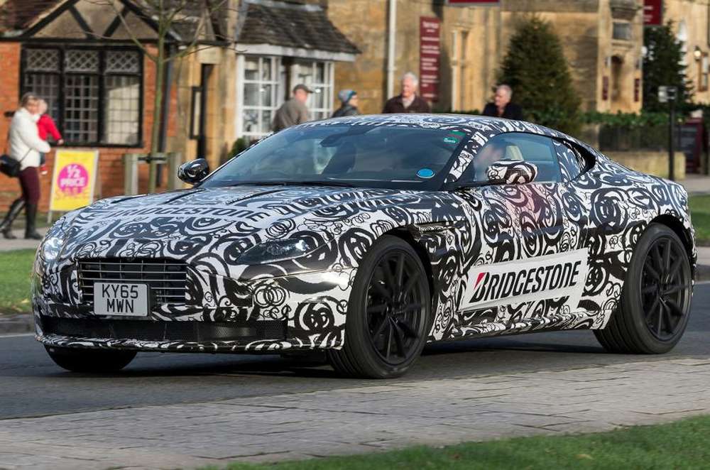 Названа дата премьеры спорткара Aston Martin DB11