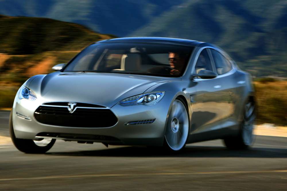 Российские продажи Tesla в 2015 году упали на 29 процентов