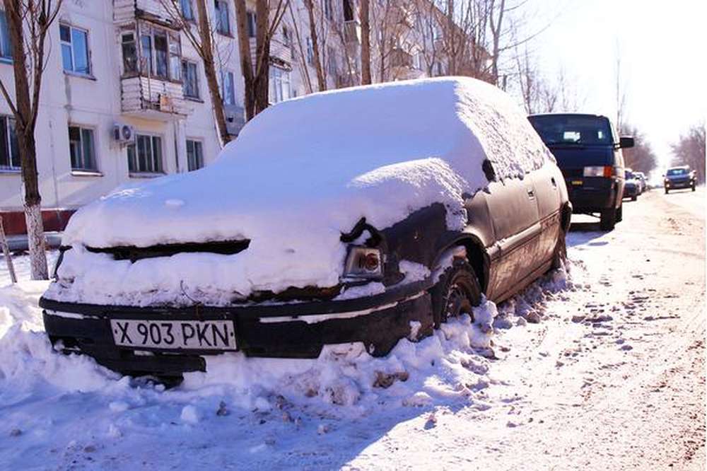 Астану очистят от машин-подснежников