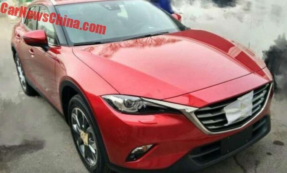 Кроссовер Mazda CX-4 показался на свежих шпионских фото в Китае