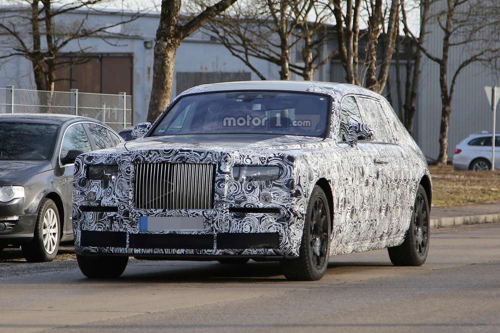 Rolls-Royce приступил к тестам Phantom 2018 модельного года