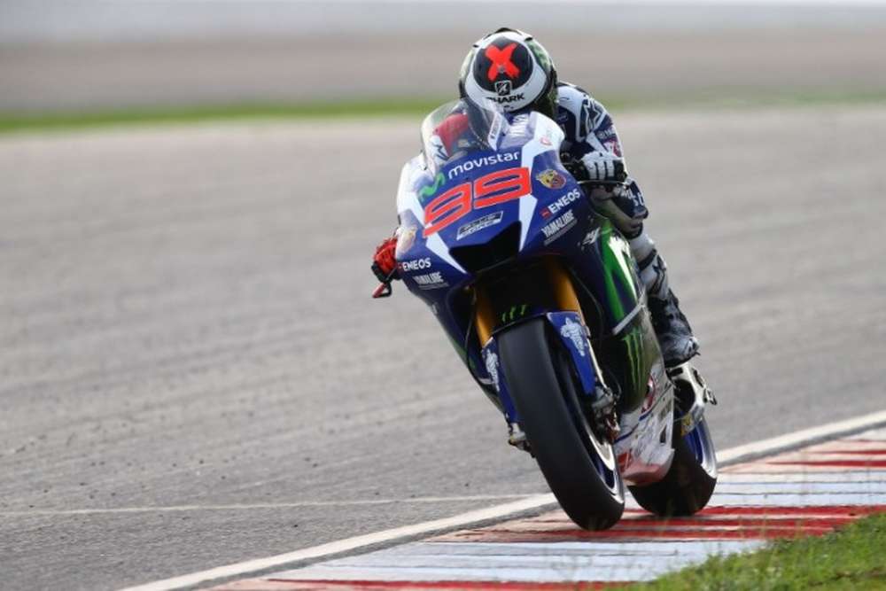 Хорхе Лоренцо: Yamaha намного быстрее конкурентов, отрыв ненормальный