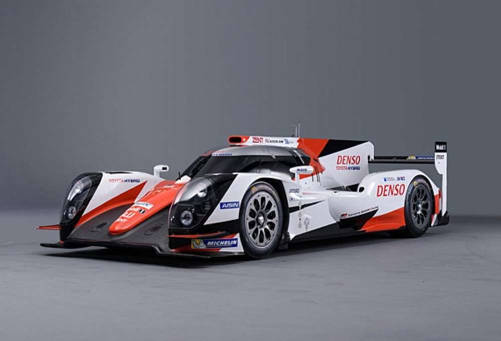 Toyota показала новую ливрею прототипа LMP1