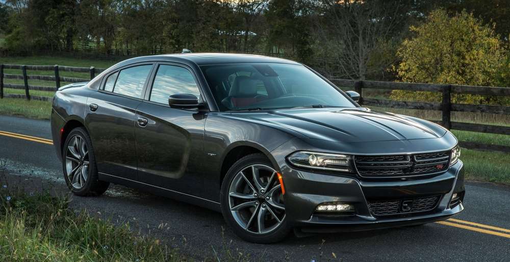 Fiat Chrysler возвращает более 504 тыс дефектных автомобилей Dodge Charger