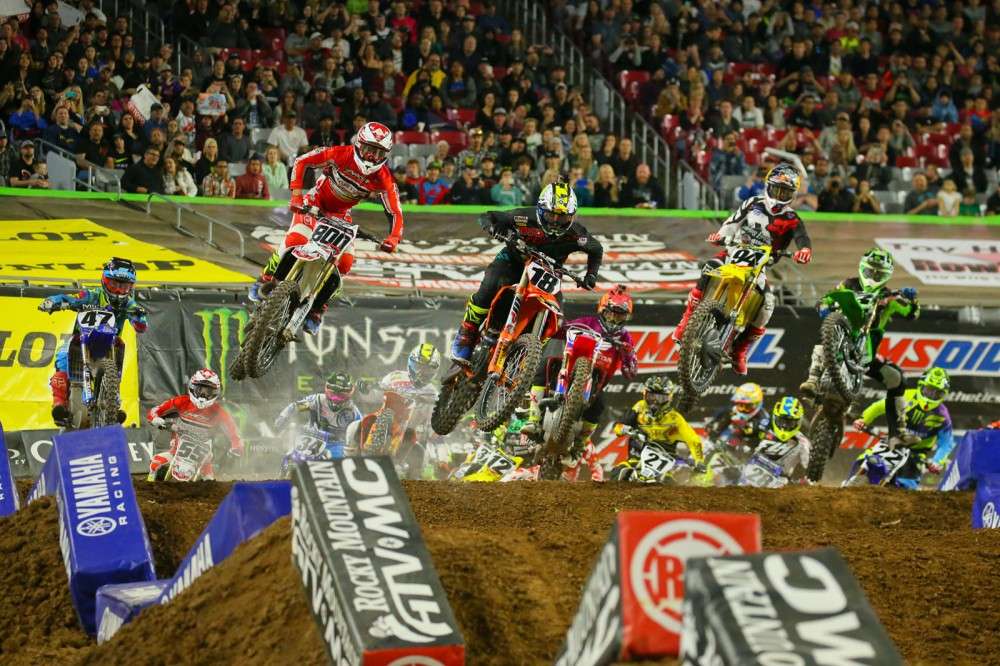 AMA Supercross 2016. Этап 5 - Глендейл