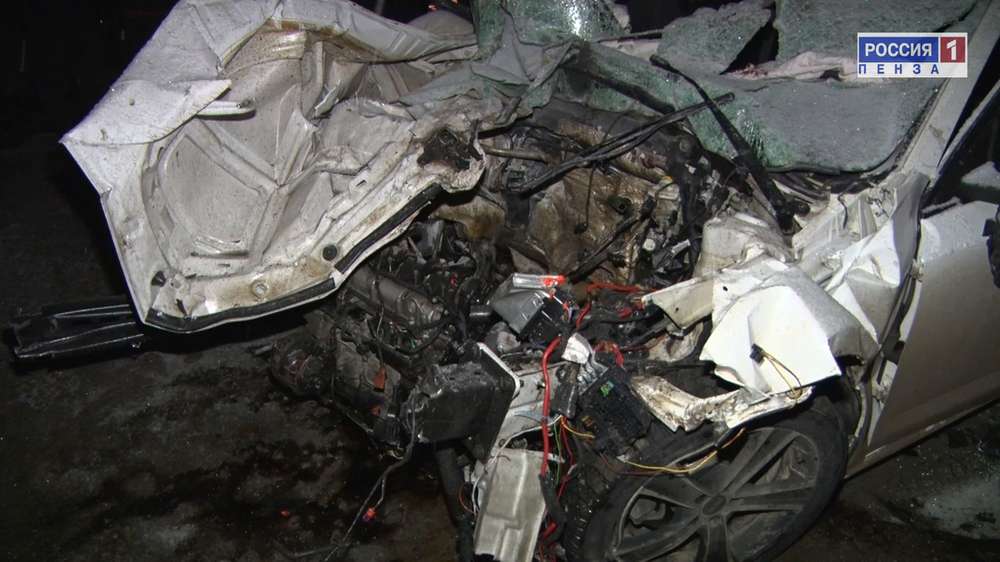 В ДТП на трассе под Пензой четыре человека погибли и двое пострадали