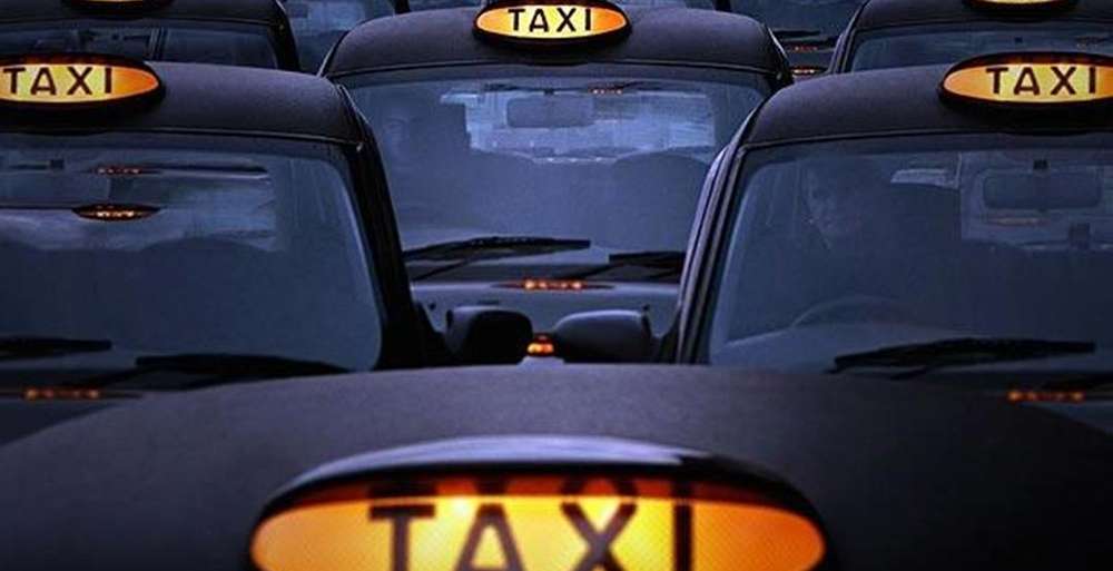 Таксисты Лондона протестуют против интернет-сервиса Uber