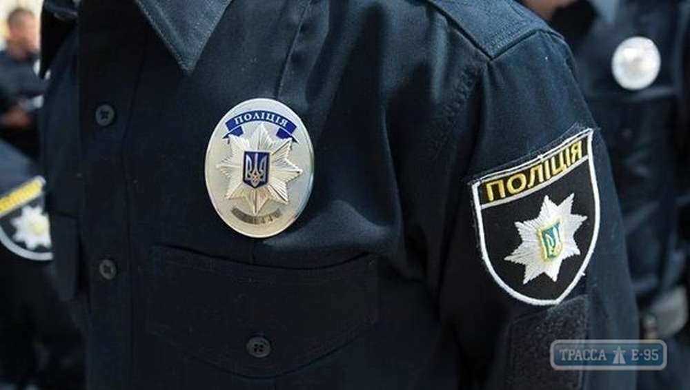 Пьяный полицейский сбил нетрезвых пешеходов в Одесской области