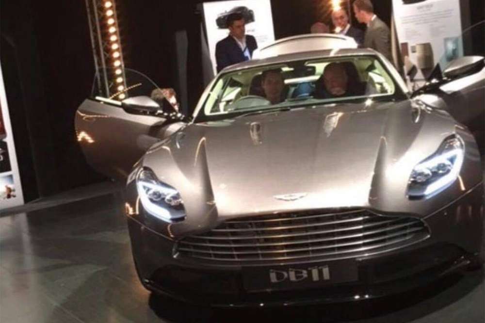 Дизайн Aston Martin DB11 рассекретили до премьеры