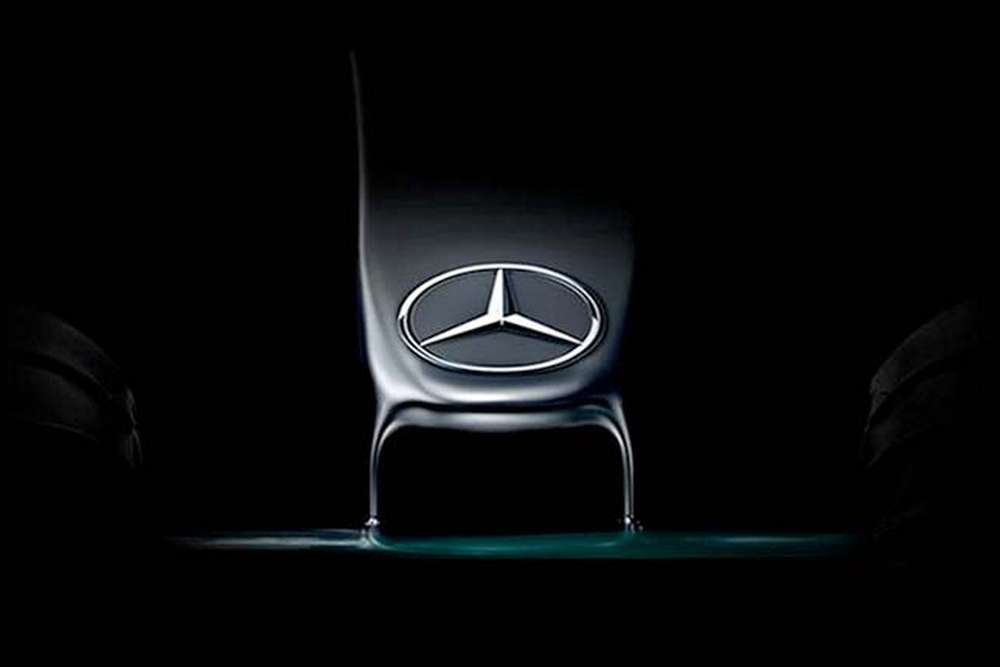 В Mercedes говорят о новой машине