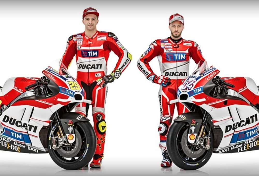 Ducati официально представила новый байк Desmosedici GP 2016 года