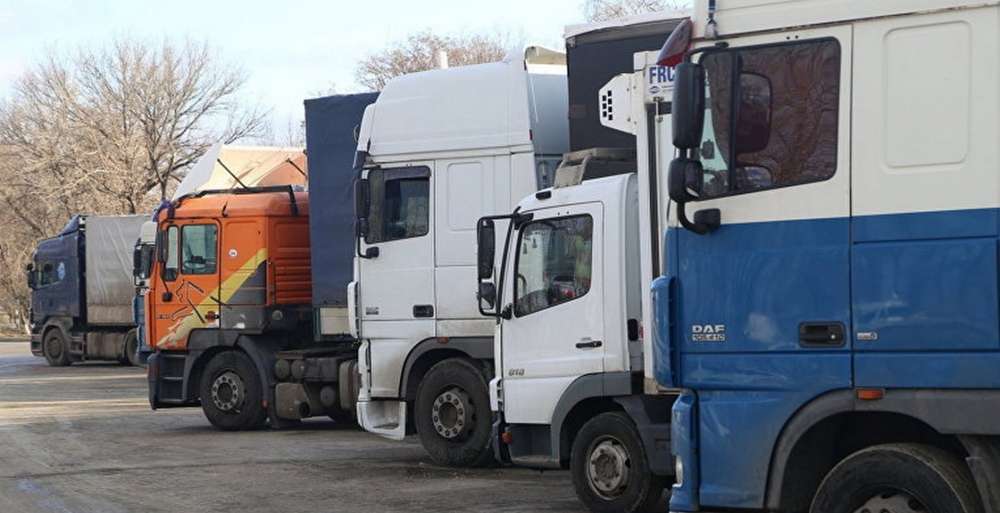 Дальнобойщики Украины требуют прекращения блокады российских фур