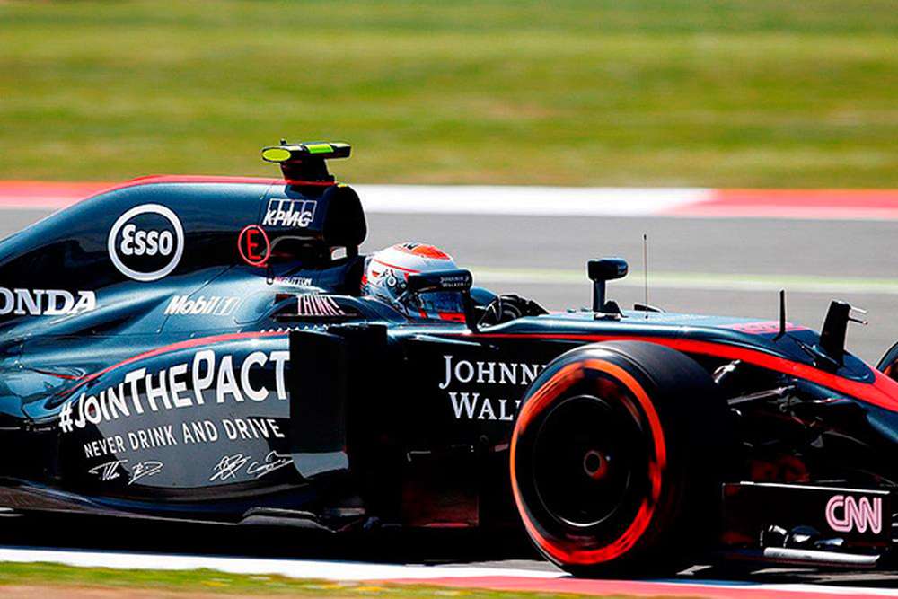 McLaren и Johnnie Walker продлили контракт