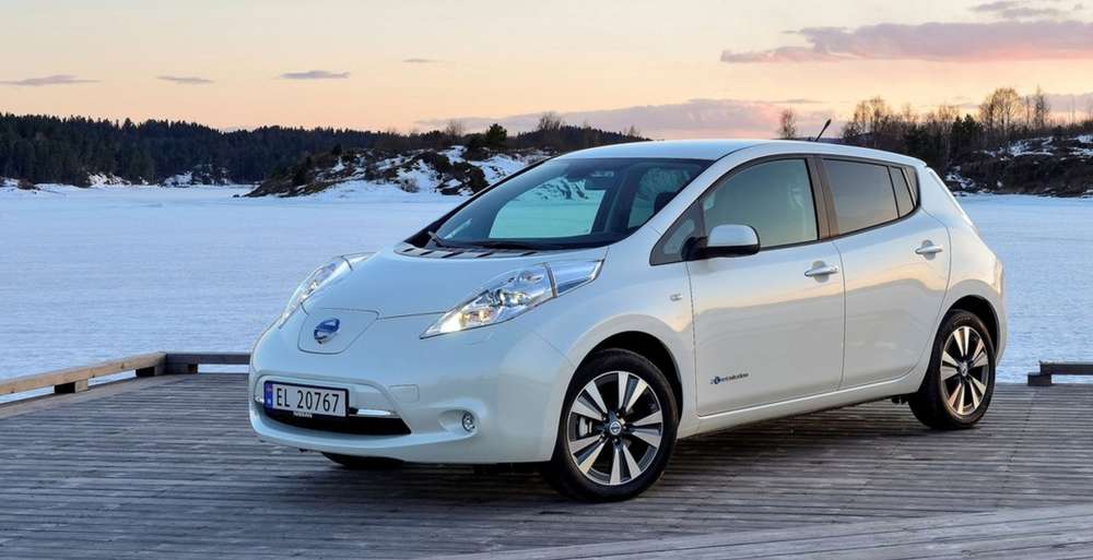 Nissan отзовет более 47 тысяч электромобилей из-за проблем с тормозами