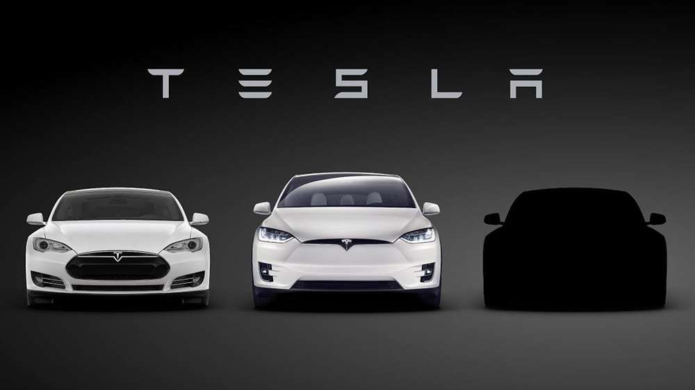 Tesla показала силуэт доступного электрокара