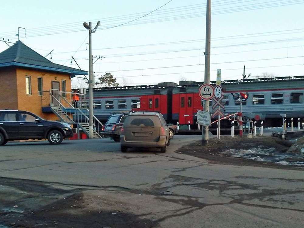 Минтранс хочет повысить штраф за нарушения на ж/д переезде