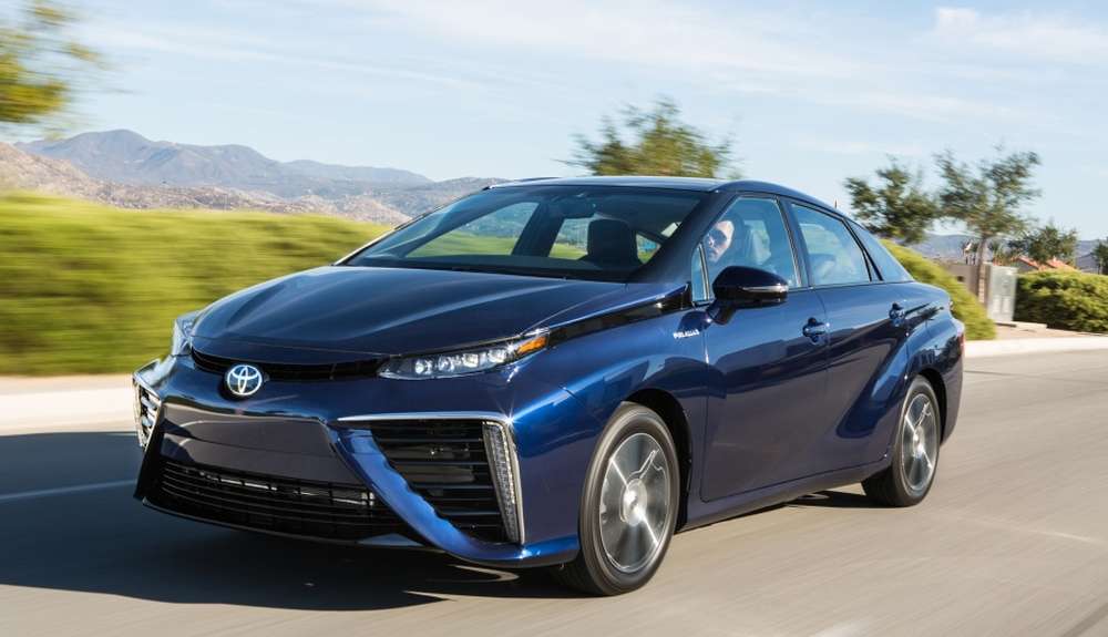 Швеция и Норвегия получат Toyota Mirai летом
