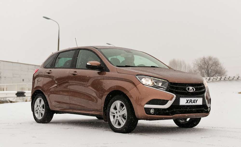 Названы регионы с самыми высокими продажами Lada XRay