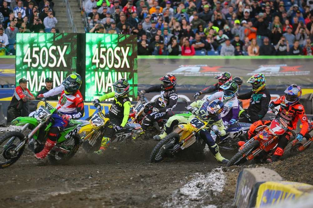 AMA Supercross 2016. Этап 16 - Фоксборо
