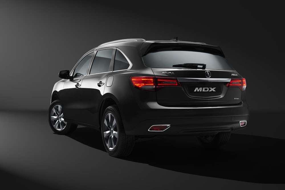 Приостановлены поставки автомобилей Acura в Россию