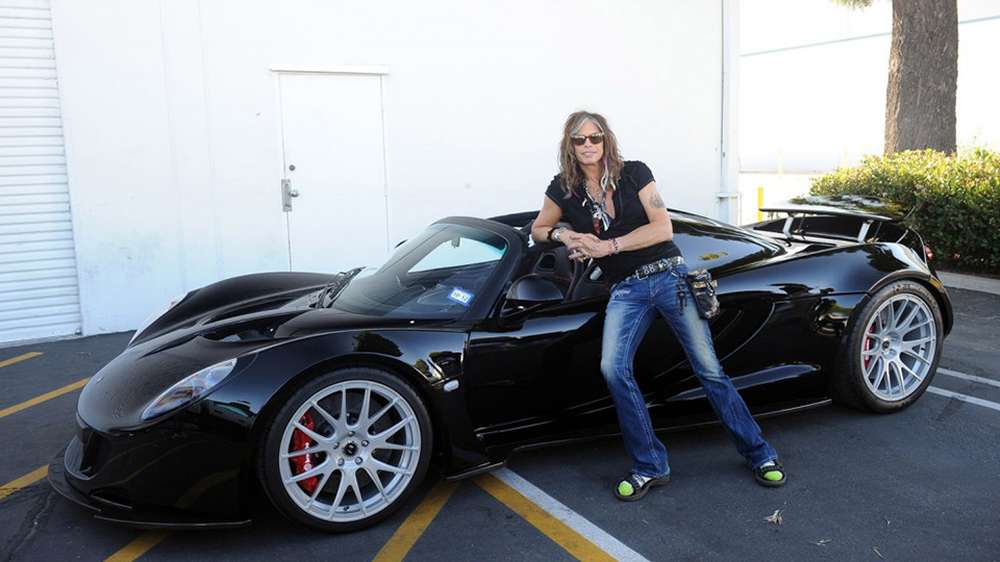 Лидер Aerosmith решил продать свой Venom GT