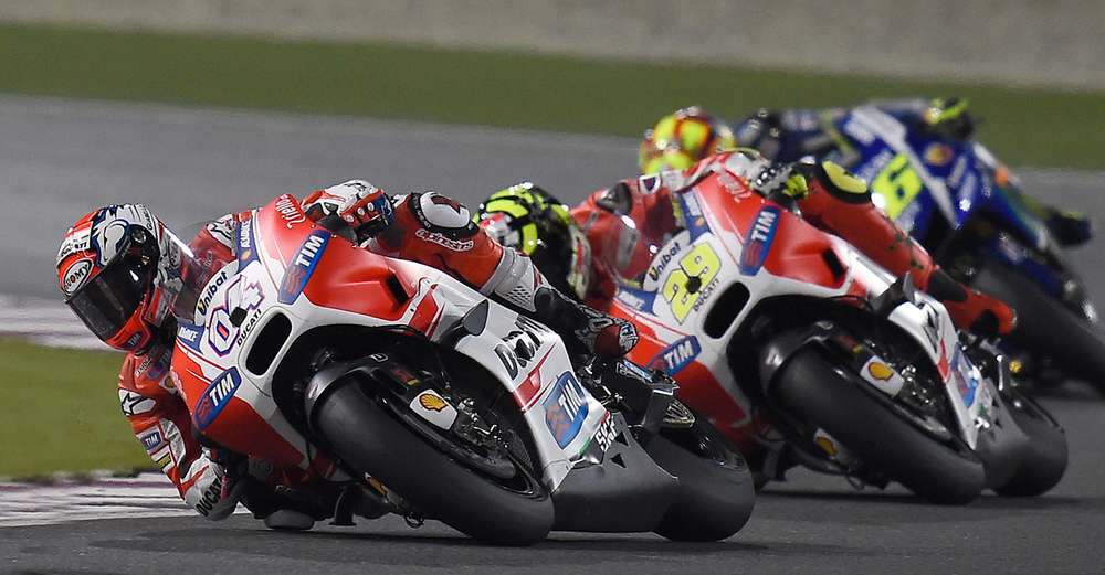 Ducati в MotoGP лишили 2 литров топлива