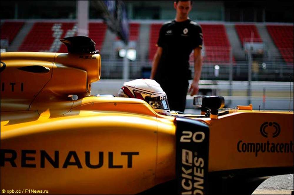 В Renault считают, что должны отыграть полсекунды