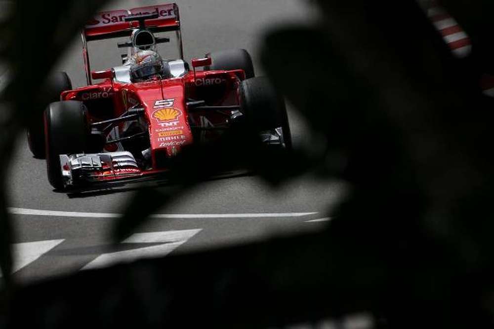 В Ferrari надеются решить проблемы к квалификации