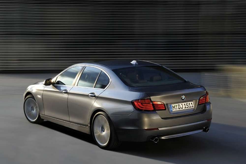 Новое поколение BMW 5-Series получит трехцилиндровый мотор