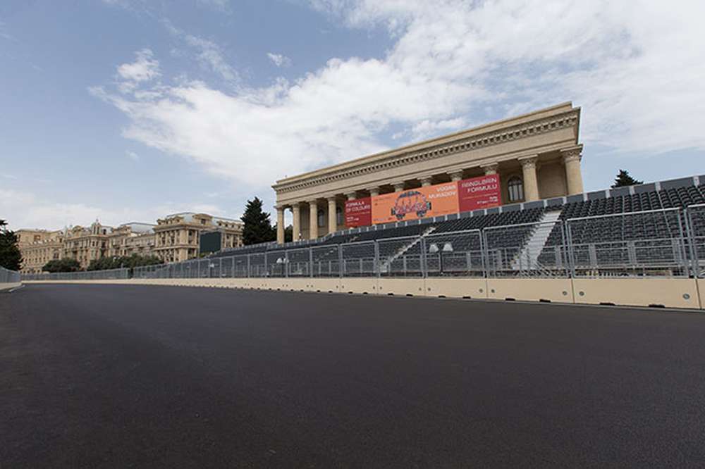 Чарли Уайтинг высоко оценил готовность Baku City Circuit