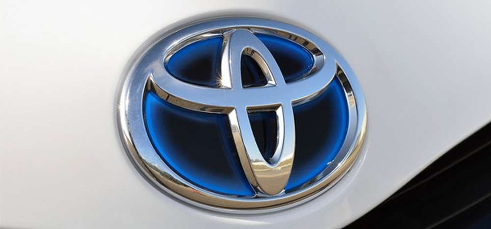 Toyota сохранила звание самого дорогого автомобильного бренда в мире