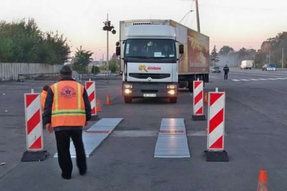 Количество постов весового контроля на МКАД увеличат