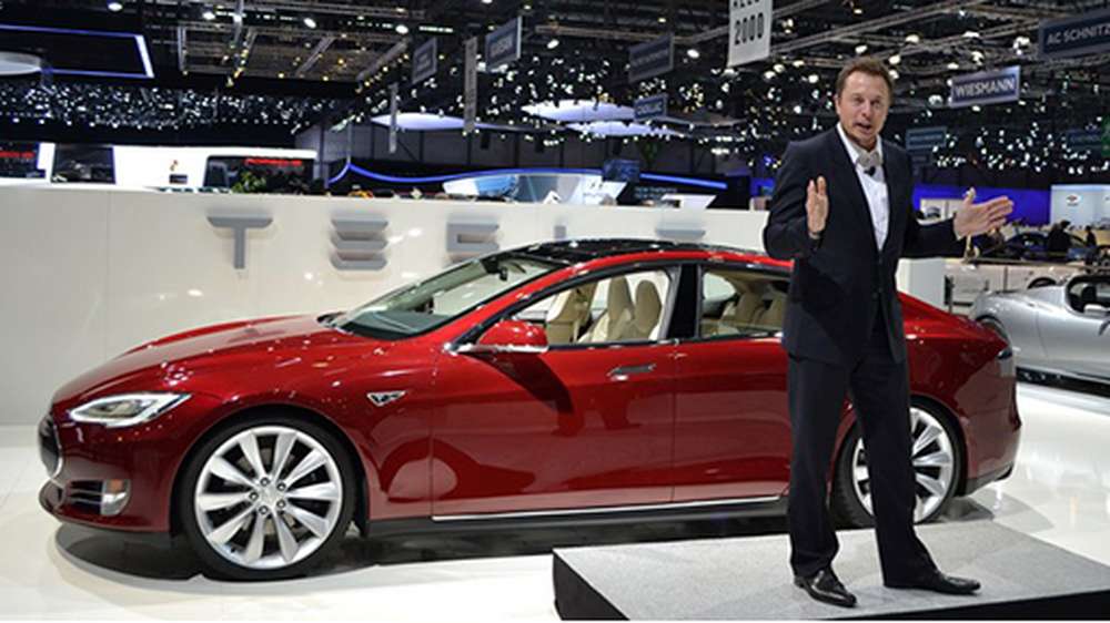Tesla вынуждала клиентов скрывать информацию о поломках машин