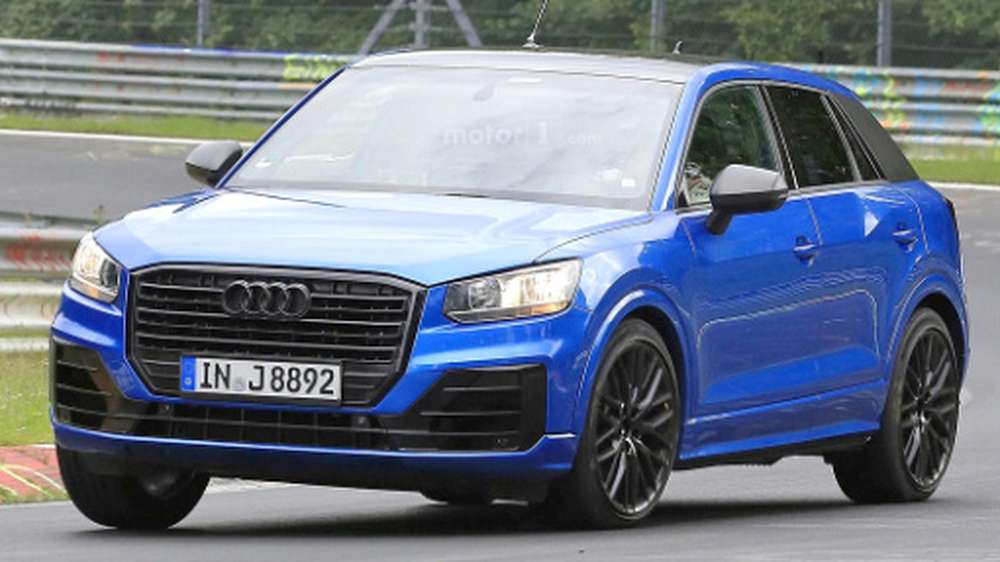 «Горячий» Audi SQ2 замечен на тестах