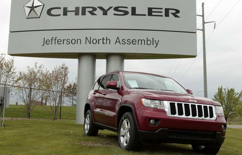 Fiat Chrysler ускоряет отзыв дефектных машин Jeep после гибели актера Ельчина