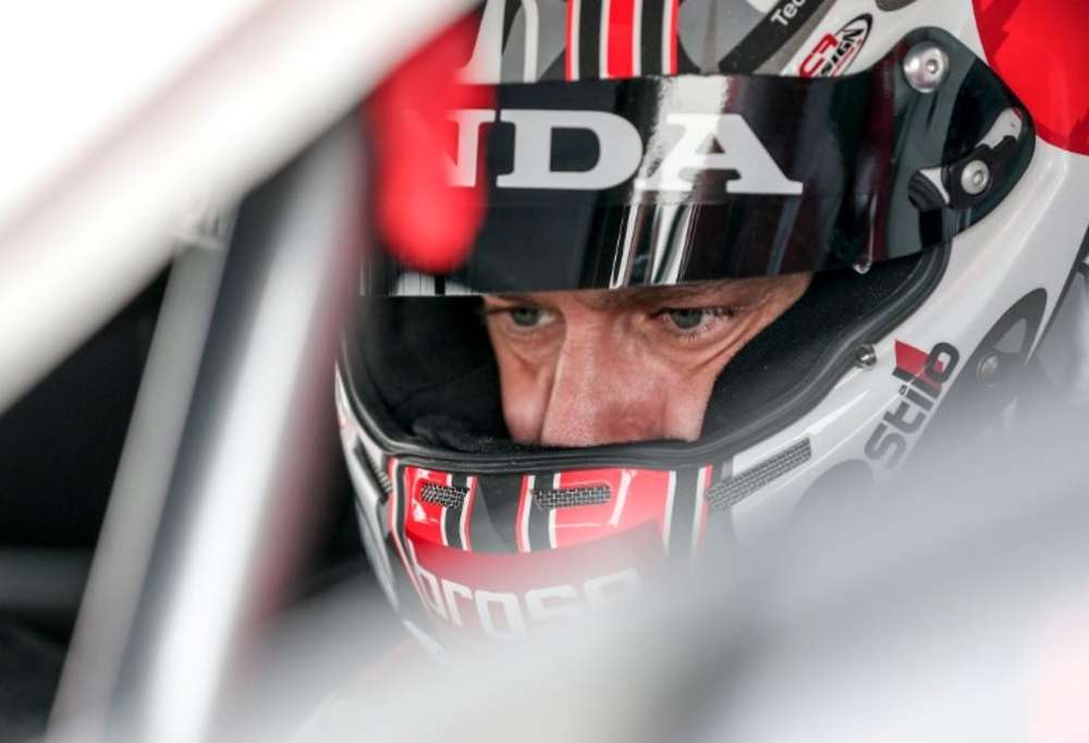 Захватывающая квалификация WTCC на Вила-Реал закончилась в пользу Тьягу Монтейру