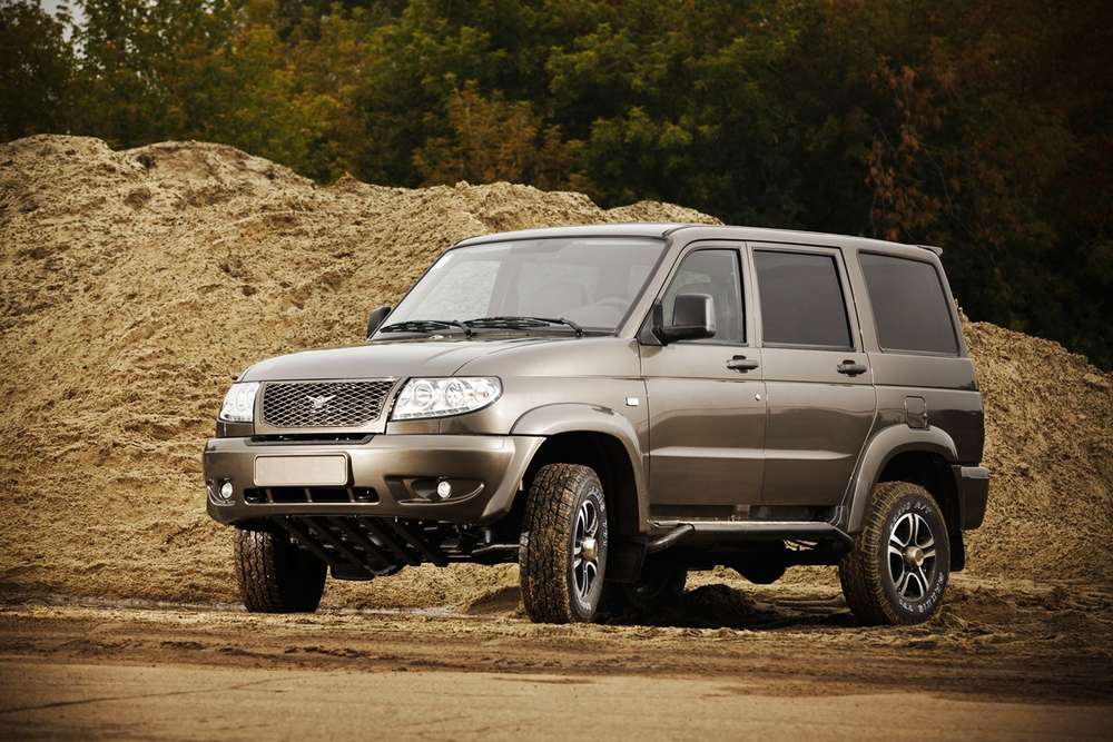UAZ отзывает Patriot